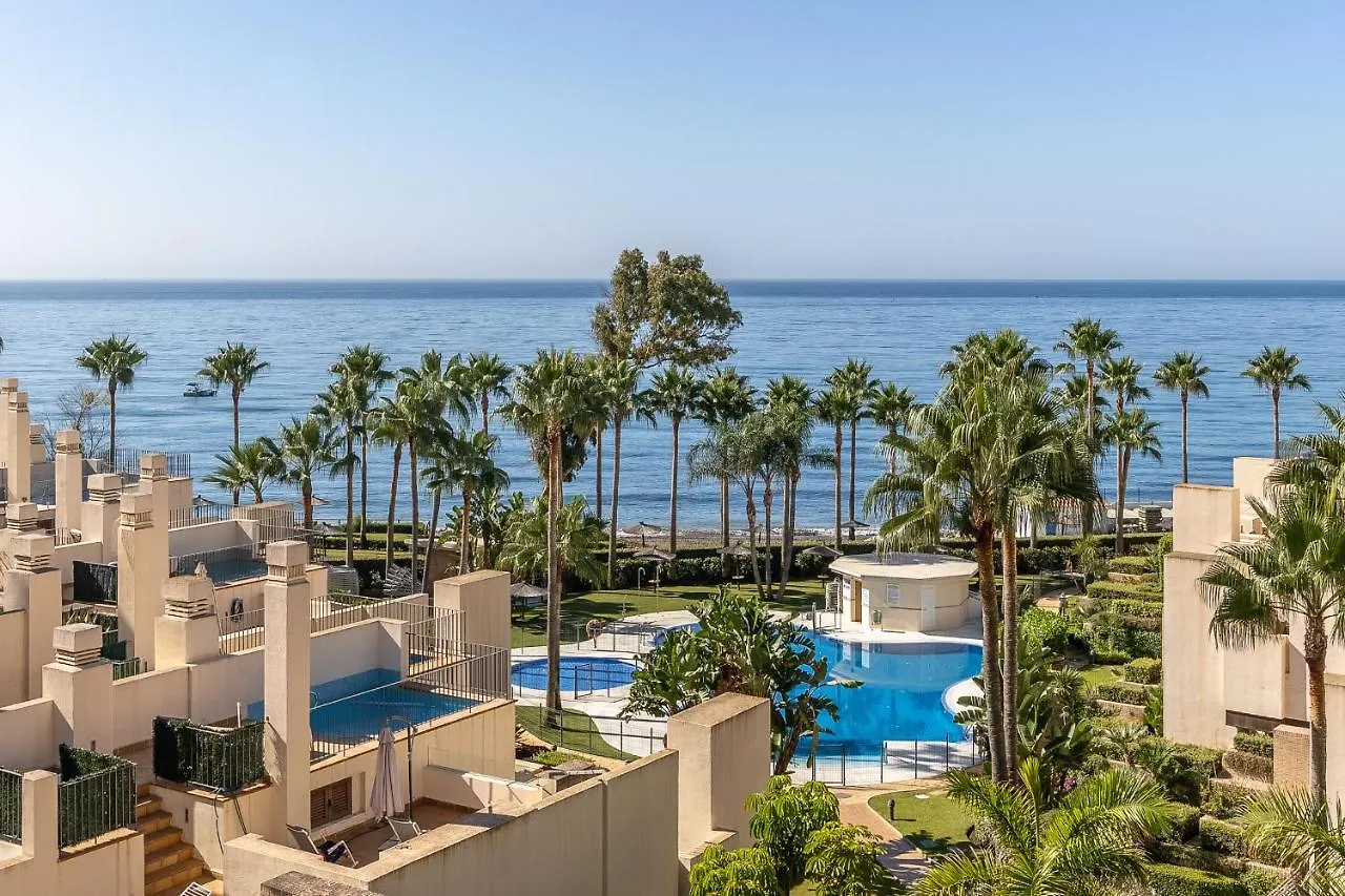 Apartment Fantastico Apartamento En Primera Linea De Playa Estepona Spain